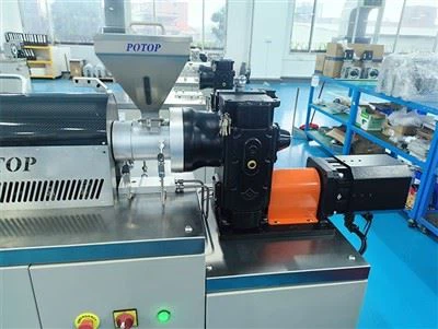 Small Blown Film Machine